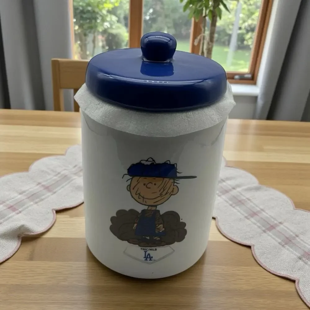 LA Dodgers‎ 2025 Peanuts Cookie Jar Size 7